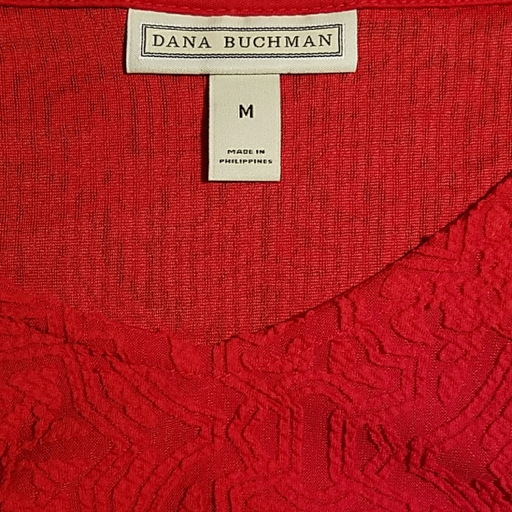 Dana Buchman textured short sleeve top, size M - Picture 3 of 3